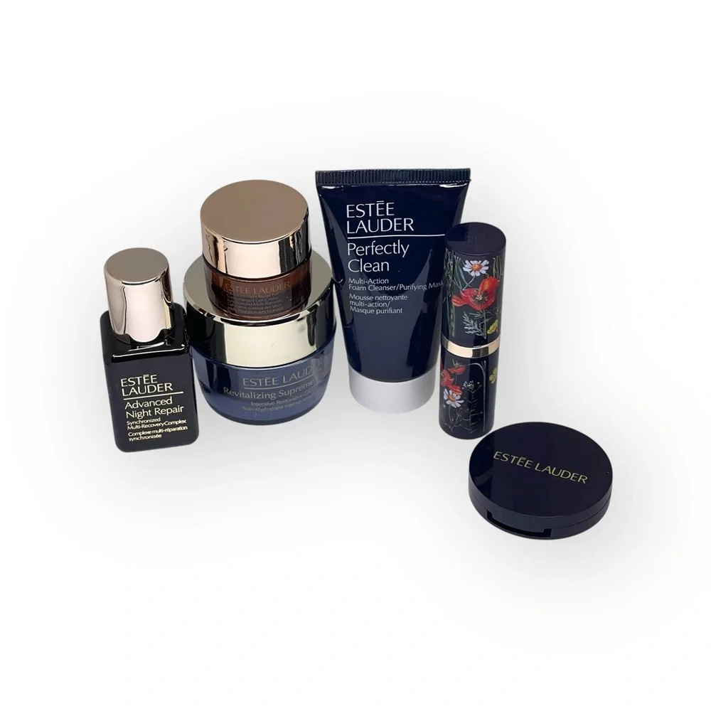 new Estee Lauder ❀ 7 PC Skincare Makeup Travel Gift Set ❀ Zip Around Bag